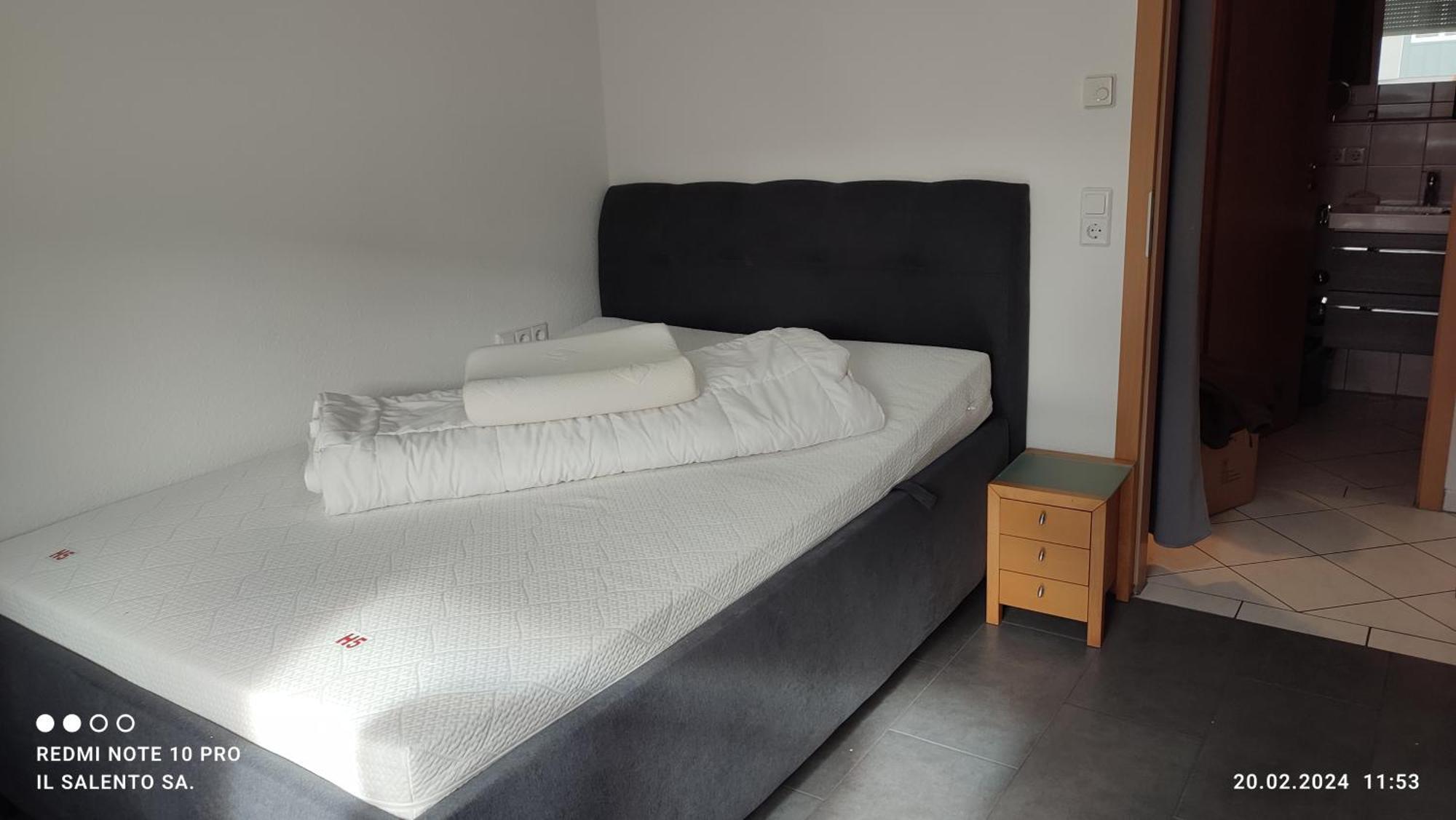 Gemuetliche 2 Zimmer Wohnung In Markgroeningen Buitenkant foto